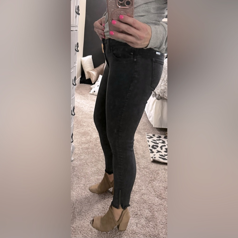 Women’s Black denim Kancans, zipper ankle, 9/28”